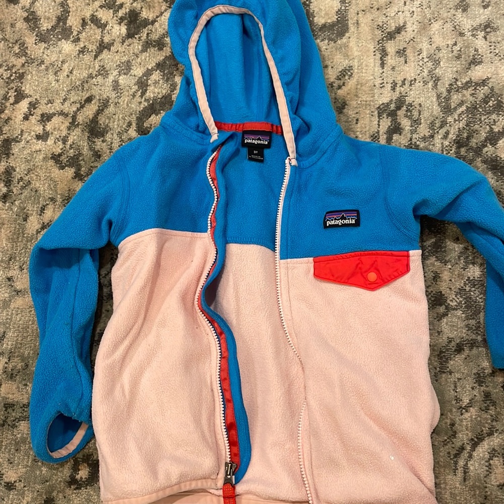 Girls Patagonia 3t fleece